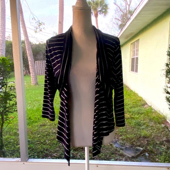Bar III Sweaters - Black and white asymmetrical Wrap